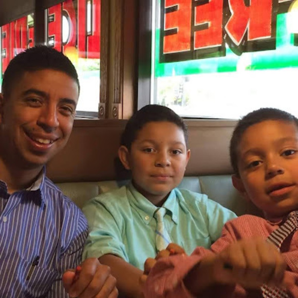 Meet your Posher, David - Picture 1 of 1